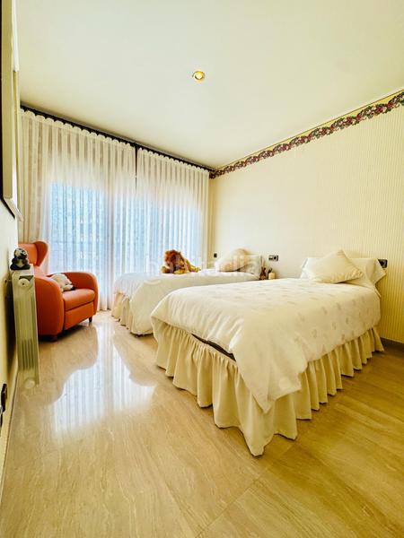 Foto d4358ab8-92e4-42f0-b802-c9ba881e897d. Flat with parking in Centre Vendrell (El)