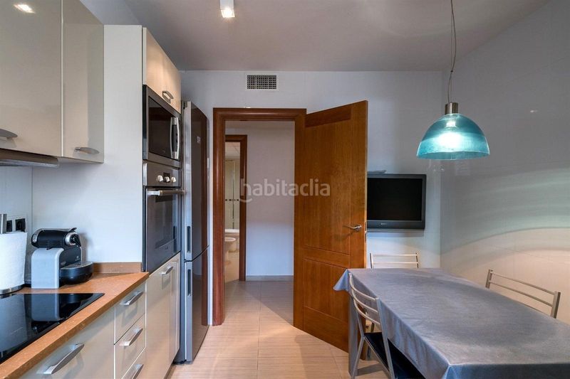 Foto 9b5eac5b-8378-4370-bfdd-b1e43b5af57a. Pis amb aparcament piscina a Platja de la Paella Torredembarra