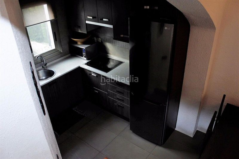 Foto f6589bfc-3b6c-44ec-b345-71b457245de5. Casa adossada amb calefacció aparcament piscina a Torredembarra