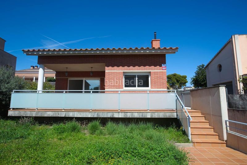 Foto 1a46dc77-4bc3-4cf3-9513-7b89edfa1e03. Casa amb calefacció aparcament a Ciutat jardí Bonanova Calafell