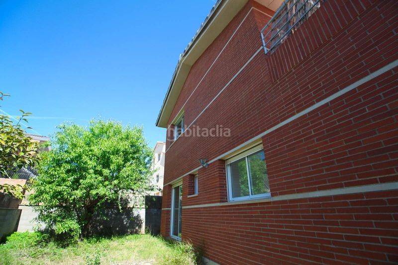 Foto 79036261-175b-4003-8c3a-4085eaab9328. Casa amb calefacció aparcament a Ciutat jardí Bonanova Calafell