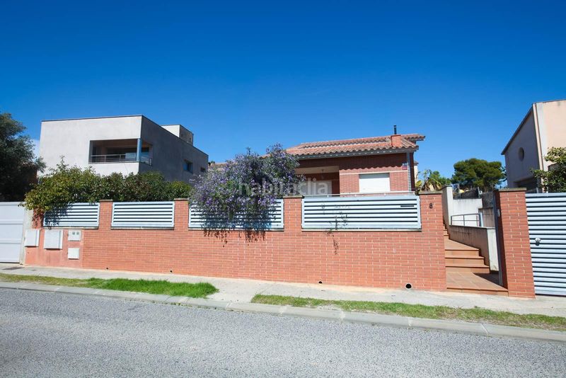 Foto 85c9f1e5-de58-4377-b7d5-7587e09173be. Casa amb calefacció aparcament a Ciutat jardí Bonanova Calafell