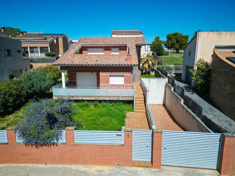 Foto ad7e39e8-5940-4e57-ae29-66223708294b. Casa amb calefacció aparcament a Ciutat jardí Bonanova Calafell