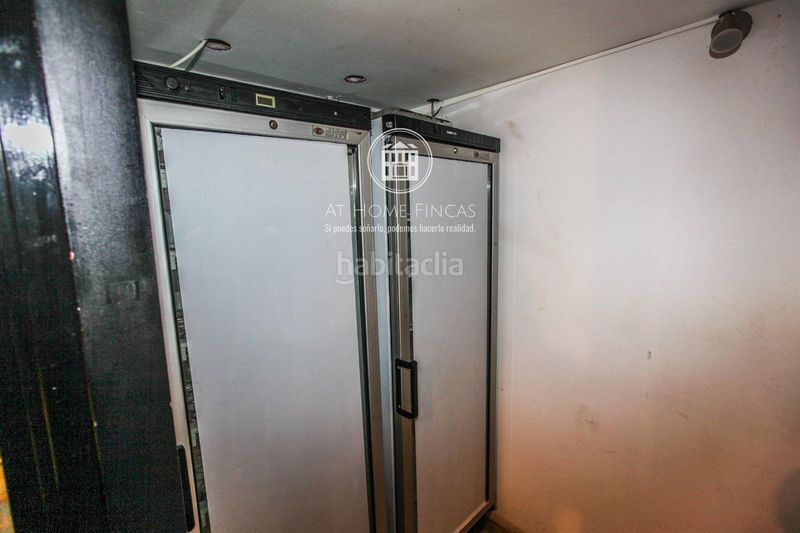 Foto 123438d4-5557-45fe-bfcb-e733194d5ad3. Local comercial a Calafell platja Calafell