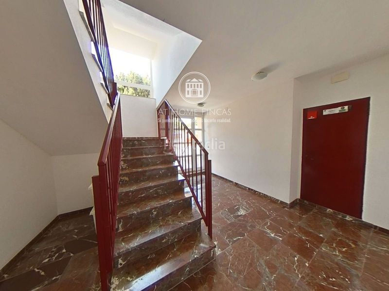 Foto ce405cf6-b853-4ccc-8732-a0ca5e2d83d2. Pis amb calefacció aparcament a Cunit residencial Cunit