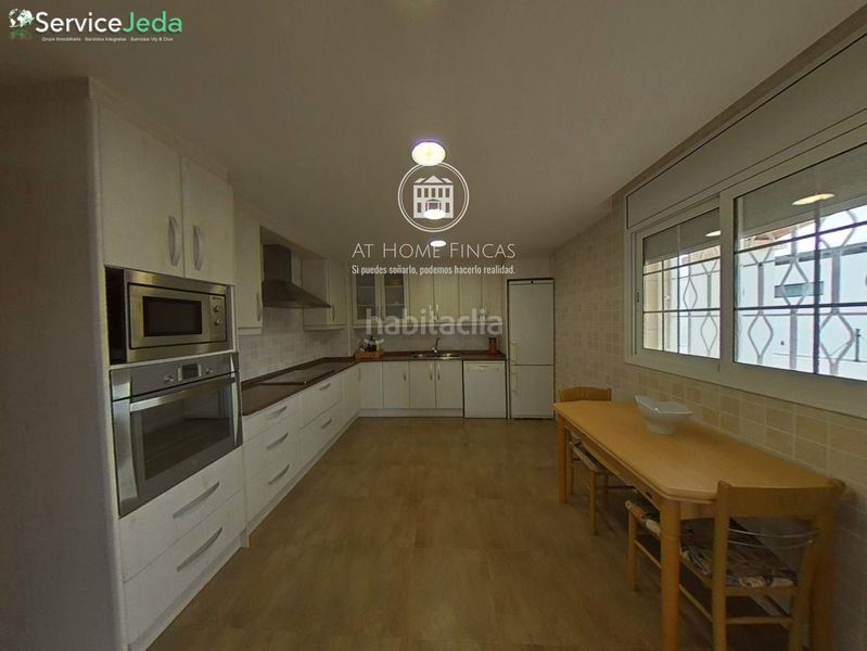 Foto bf1d4e96-ce22-49dc-8507-a992a2bd6dca. Chalet en roda de bara en Roda de Barà