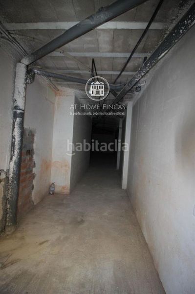 Foto 6c17f71a-2980-471f-87e3-6c54075d1987. Local comercial a Centre Torredembarra