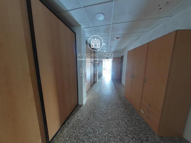 Foto 7ffc6862-c8f3-41a7-92ed-3f6b4e32e9dd. Local comercial a El Tancat-Mas d´en Gual Vendrell (El)
