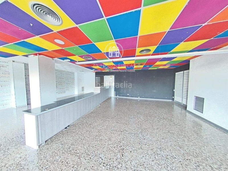 Foto d0d53336-12ed-4f01-939c-124fda05d6c7. Local comercial a El Tancat-Mas d´en Gual Vendrell (El)