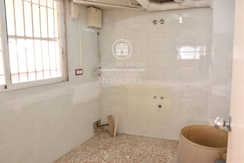 Foto 7ece5130-5fc5-4c61-bccf-203659a58c94. Local comercial a El Tancat-Mas d´en Gual Vendrell (El)