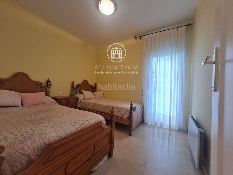 Foto 03b7eb53-e0e7-49b9-8d9a-fd733c4c4506. Pis amb piscina a L´Estany Calafell