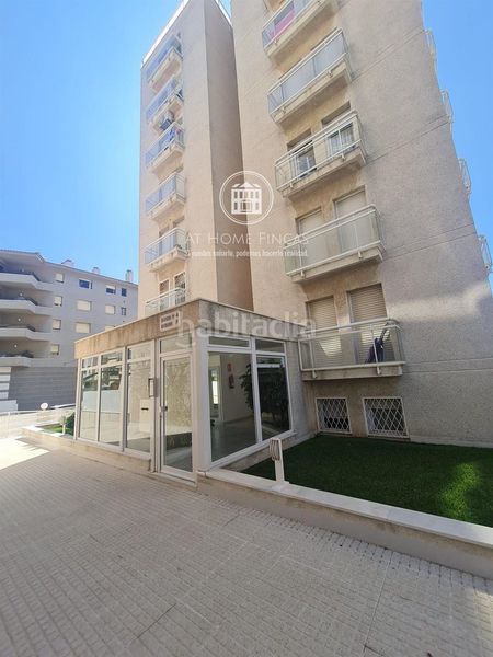Foto 58353778-c417-4794-b33d-68e096d81c2e. Pis amb piscina a L´Estany Calafell
