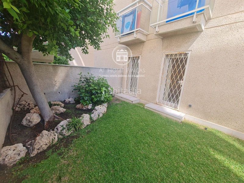 Foto 74e9cd36-9a3b-412f-831f-5b72b1aa6c40. Pis amb piscina a L´Estany Calafell