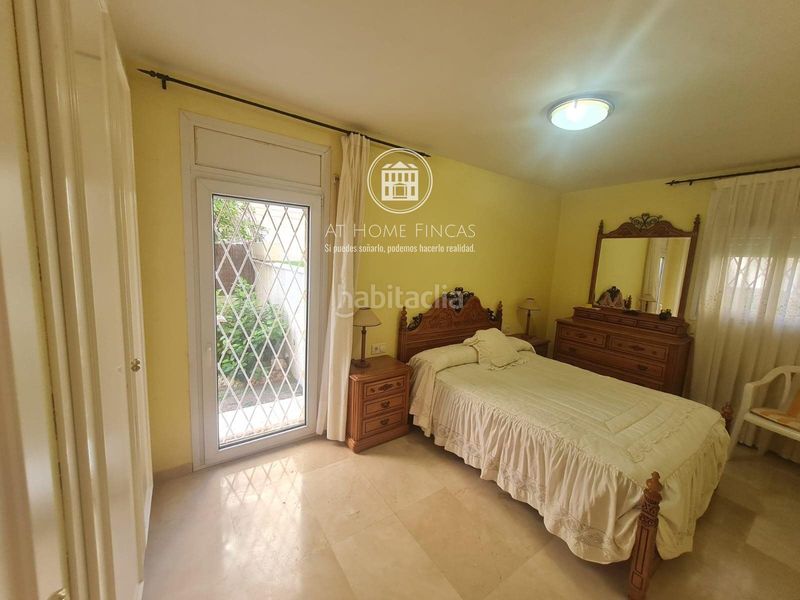 Foto a38b120b-d0fe-4d0e-8901-9b8458087175. Pis amb piscina a L´Estany Calafell
