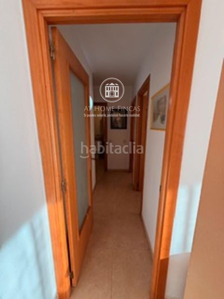 Foto 50daf2ed-aaf1-430f-87e0-c96dbcee7a5d. Pis amb calefacció aparcament a Centre Vendrell (El)