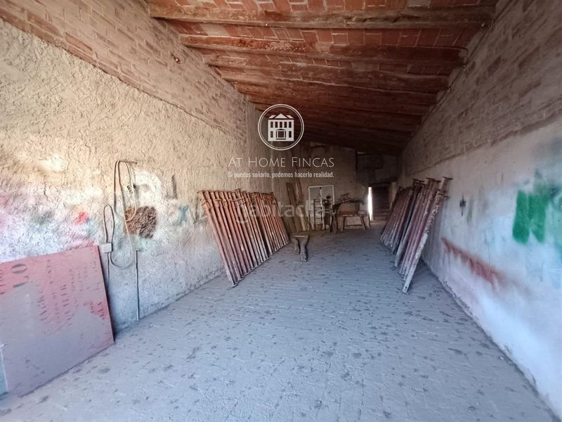 Foto d4f0b9ab-d140-49a9-99a7-d94afd2d340c. Casa a Masllorenç