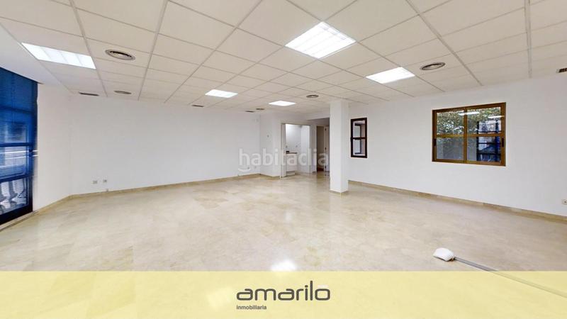 Foto 0bc5fe32-2b5b-44ac-92bc-e2d274995dd6. Alquiler oficina local en el centro junto al ayuntamiento en Silla