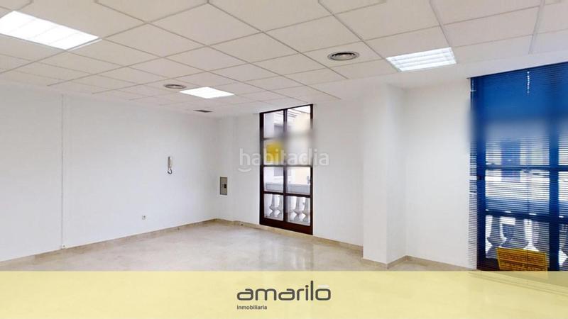 Foto 1bacfc90-068c-482b-aa40-68328879a8b2. Alquiler oficina local en el centro junto al ayuntamiento en Silla