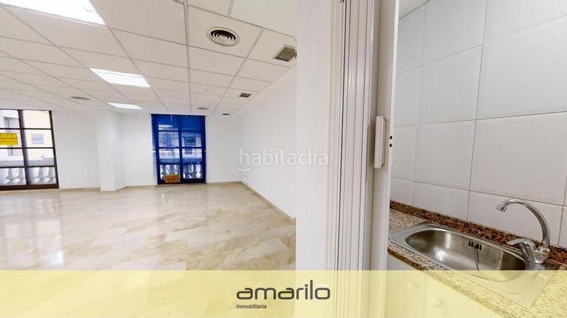Foto 9f33e18f-62d9-4ba9-9f6d-c780138e263e. Alquiler oficina local en el centro junto al ayuntamiento en Silla