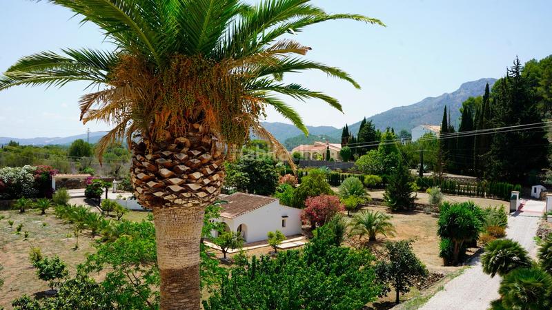 Foto c5f31c00-2e46-4bd4-9352-281a1144d012. Casa palacete a la venta! en Parcent