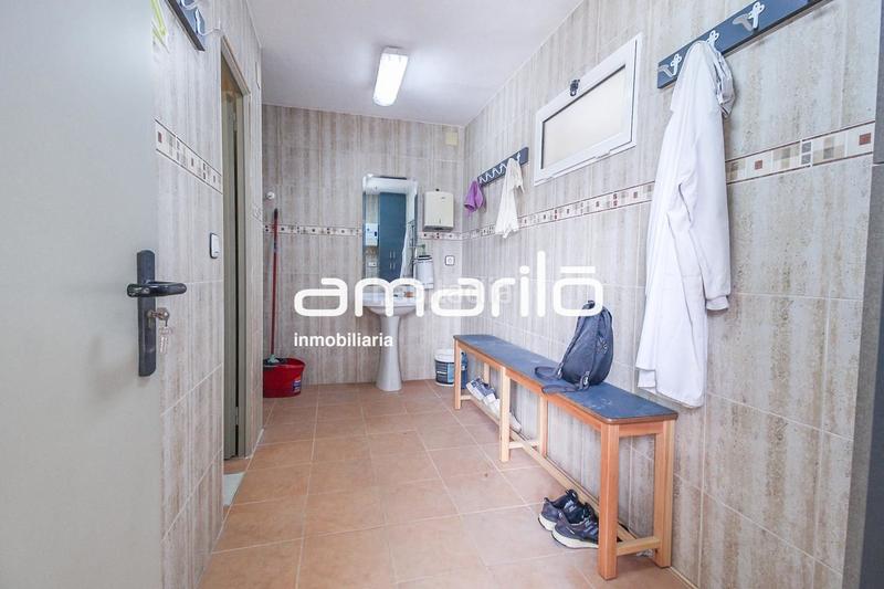 Foto 4e5cf346-2dfd-4ada-9bd9-52840aff3321. Nau industrial a Corbera