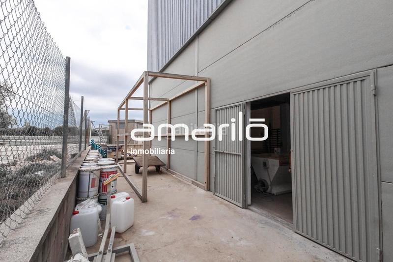 Foto 78db5fb1-781e-4ae1-a197-132d9bb8dc2a. Nau industrial a Corbera