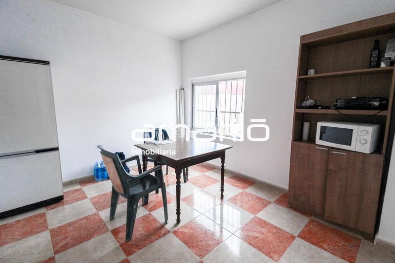 Foto fb533208-9ab6-4ffc-8e85-ae7d7e841116. Nau industrial a Corbera