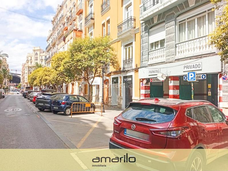 Foto afd8651f-392b-47d6-bff9-6554655865a5. Autoparkplatz in Russafa Valencia