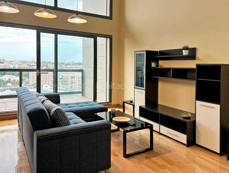 Foto 69e8e4f3-d820-40ba-b9f3-1441d49a2045. Alquiler dúplex amarilo inmobiliaria alquila en valencia este maravilloso loft sin amueblar en Burjassot