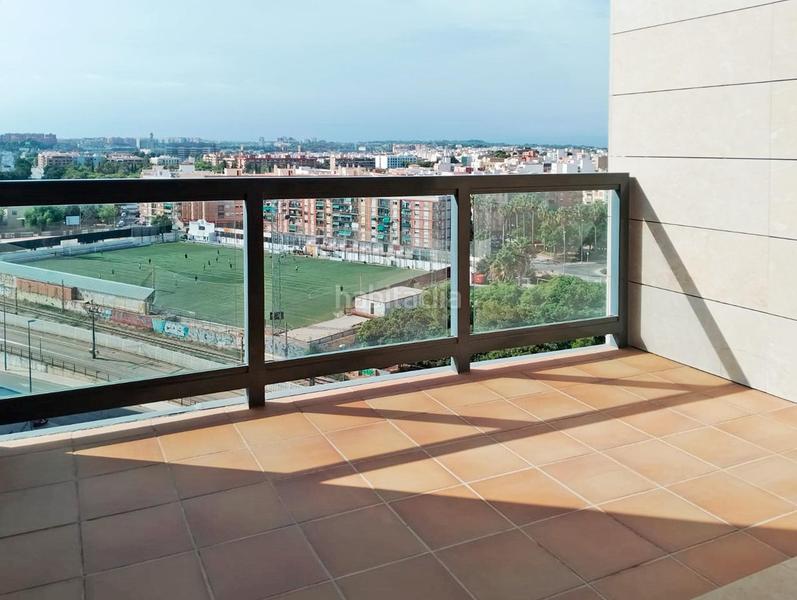Foto 6e799197-8cb2-47de-acaf-051764217f4a. Alquiler dúplex amarilo inmobiliaria alquila en valencia este maravilloso loft sin amueblar en Burjassot