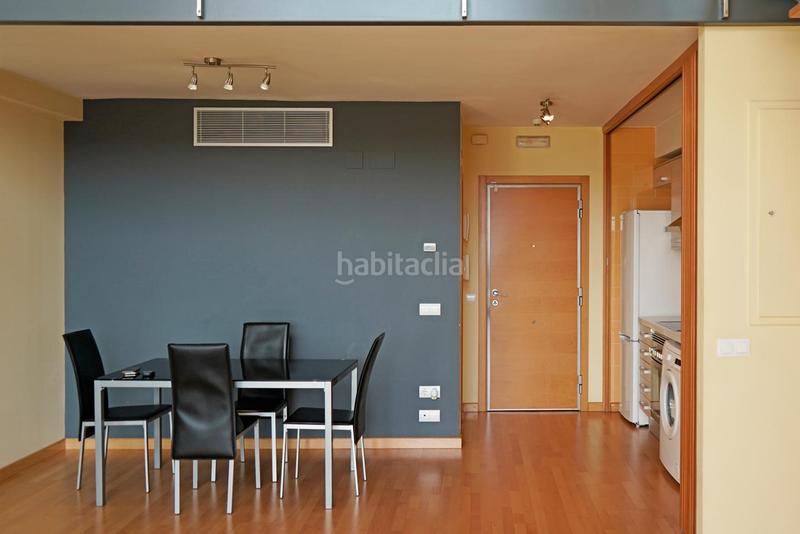 Foto d4bf7ebe-615f-45ac-aa82-8d9c35fafe0d. Alquiler dúplex amarilo inmobiliaria alquila en valencia este maravilloso loft sin amueblar en Burjassot