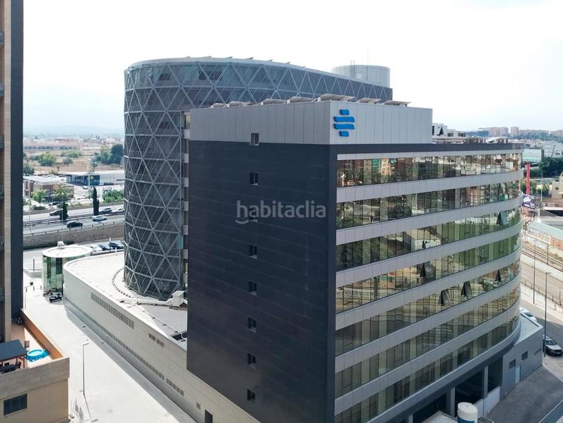 Foto fdace0f7-97fb-4272-8bf3-6351f2637646. Alquiler dúplex amarilo inmobiliaria alquila en valencia este maravilloso loft sin amueblar en Burjassot