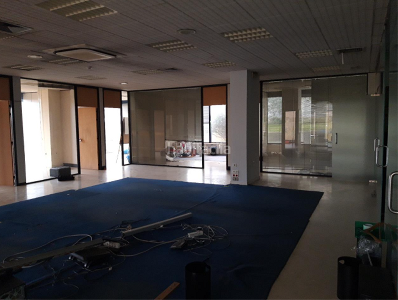 Foto 2679e2e4-6926-44d3-9a5f-f6acb581e5c9. Ufficio in n/a in Aravaca Madrid