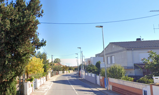 Maison jumelée  Camí ben afelí. Inmueble ocupado