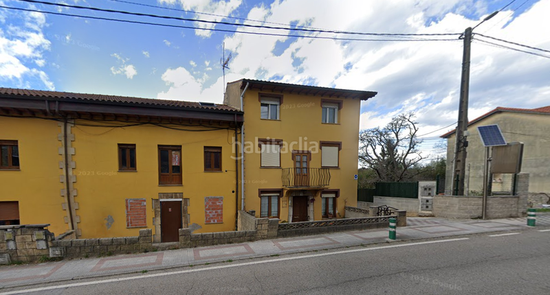 Foto 55f204c1-ed66-4c9d-8692-fcb8f0984a42. Casa a Revilla Camargo