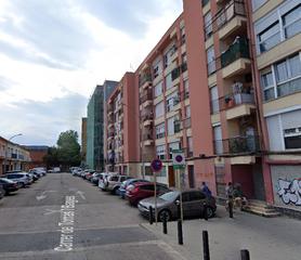 Pis  Carrer de torras i bages