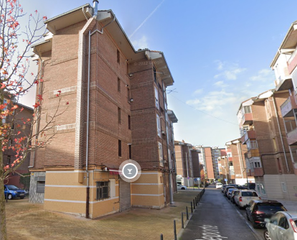 Etagenwohnung in Avenida del Deporte
