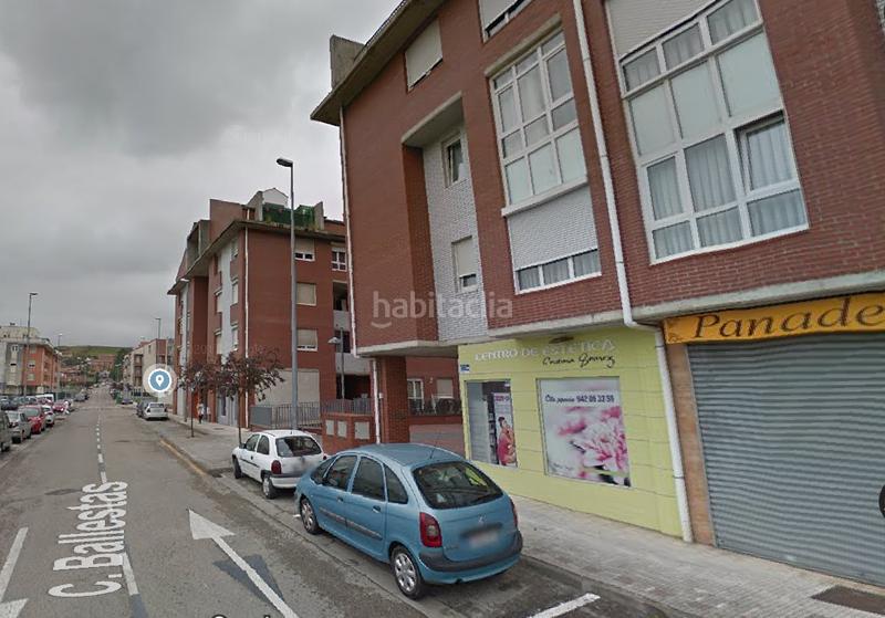 Foto 15c966d1-7a20-47e9-8971-d8555370522d. Etagenwohnung in Astillero (El)