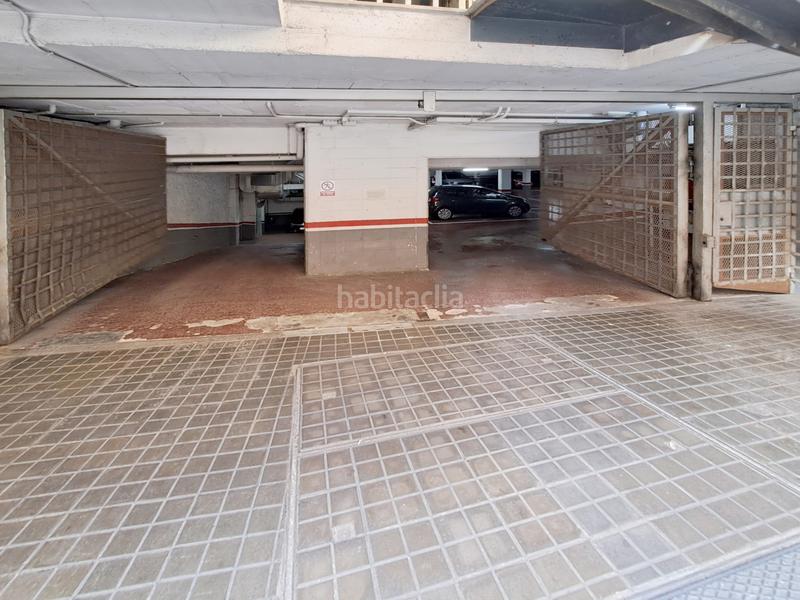 Foto a2ceaff2-7c41-4189-8e1e-dd0d043a8b17. Parking coche en Putget - Farró Barcelona