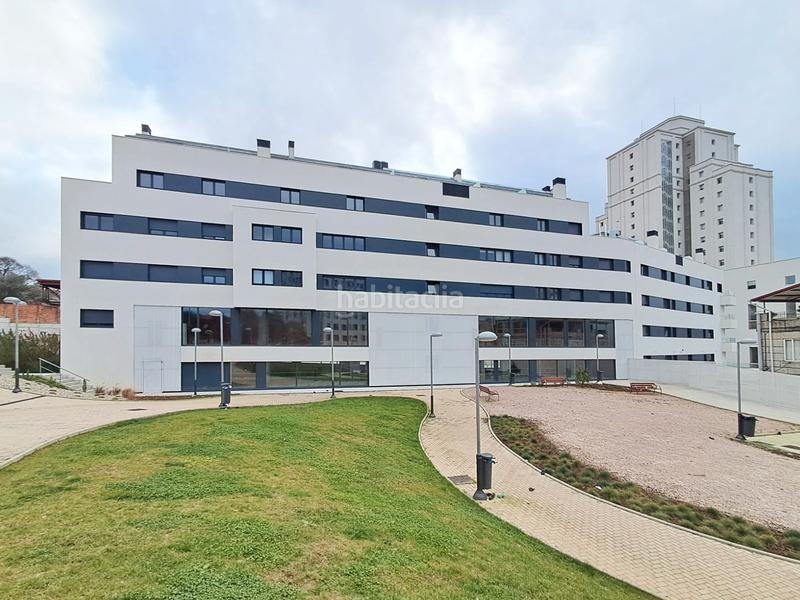 Foto 1fb5b387-5839-4d0a-a964-2f607e8e0161. Local comercial en Plaza España - Corte Inglés Vigo