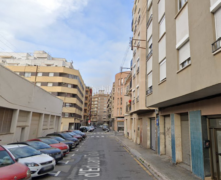Foto 763d3f21-f343-4396-87f4-a90739f17dd5. Casa adosada en Centre Reus