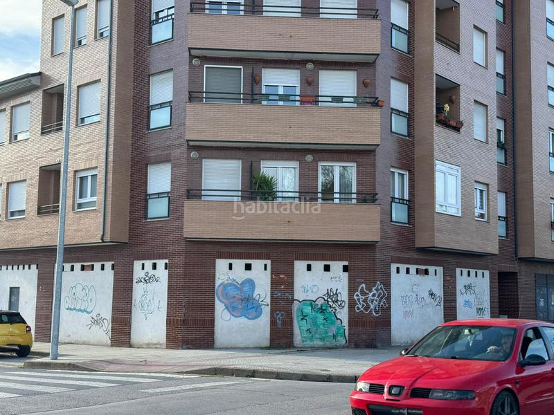 Foto 70a073e8-ef33-4bdf-89c4-a5421fe65734. Local comercial a Flores de Sil - La Placa Ponferrada