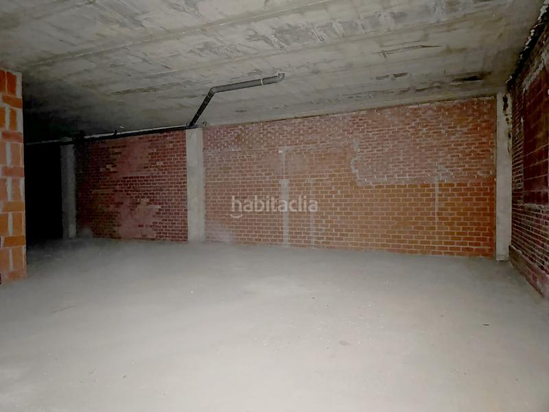 Foto 725801b1-a3da-4b05-bdf8-173d00f0ef32. Local comercial a Flores de Sil - La Placa Ponferrada