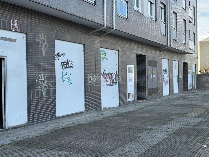 Foto 9598873c-40f8-4293-996e-3101ed7f2f1c. Local comercial a Flores de Sil - La Placa Ponferrada