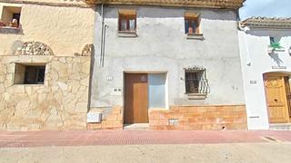 Semi detached house  Carrer de la pau