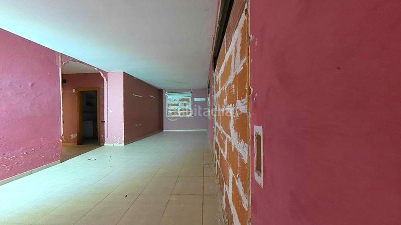 Foto 453c567f-b0e0-4cd8-bee5-983fe0e0c9ed. House in Bisbal del Penedès (La)