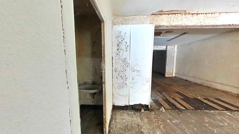 Foto fb160f67-6fac-47d7-99c1-21abe7066d1f. Local commercial dans Folgueroles