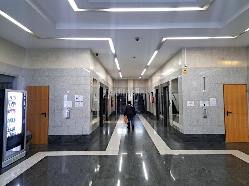 Foto 2a409950-c8d1-4205-8d43-cc810aeefa54. Bureau dans San Jerónimo - La Bachillera Sevilla