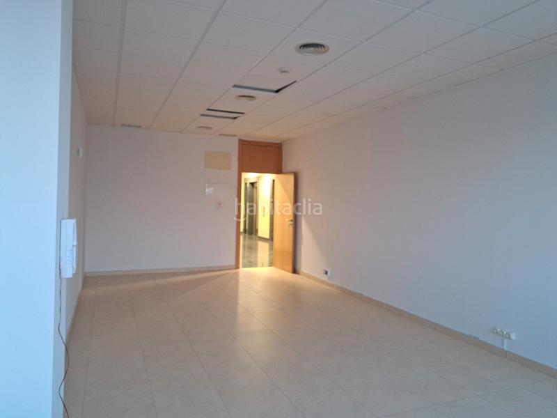 Foto be1c9218-163a-4532-93a5-18a19f883c63. Office space in San Jerónimo - La Bachillera Sevilla