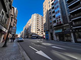 Bureau  Calle del coso